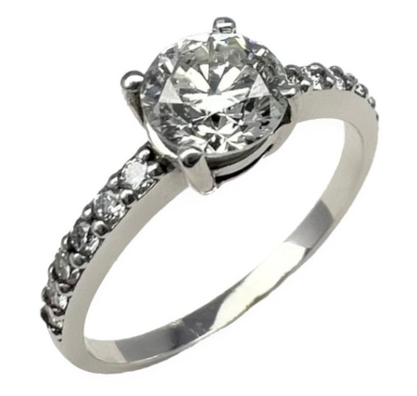 Solitario de oro blanco con diamante 0,72ct