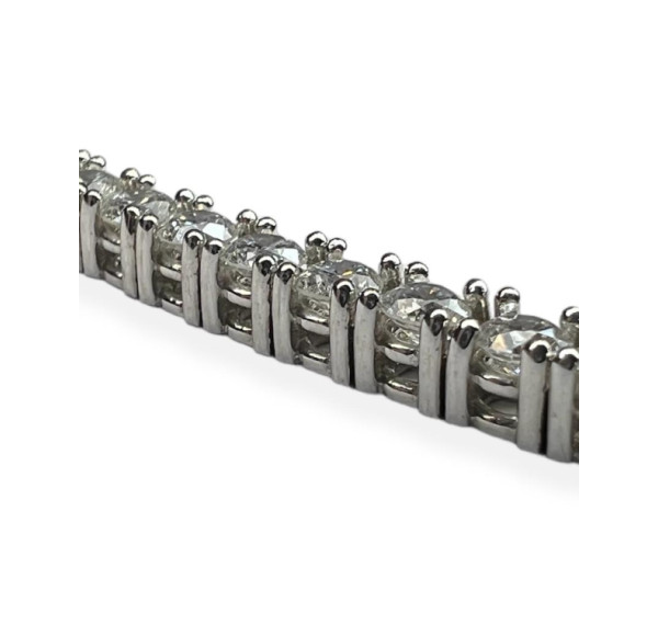 Pulsera riviere de oro blanco con Diamantes 6,07cts