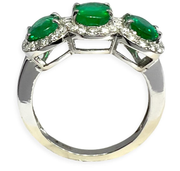 Sortija de oro blanco con Esmeraldas y Diamantes