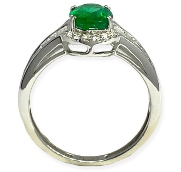 Sortija de oro blanco con Esmaralda y diamantes