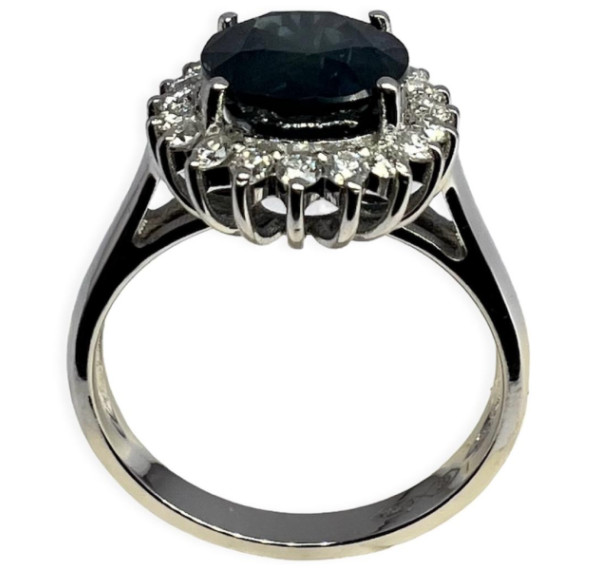 Sortija de oro blanco con Zafiro y Diamantes
