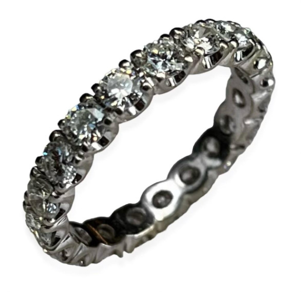 Anillo Infinity de oro blanco con Diamantes