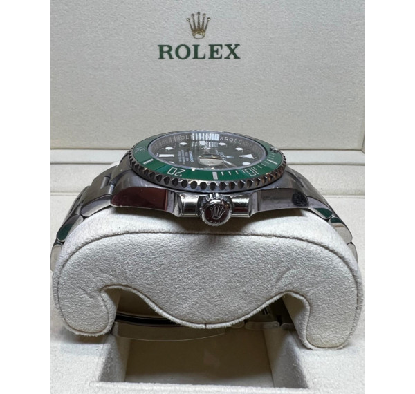ROLEX SUBMARINER HULK 16610LV