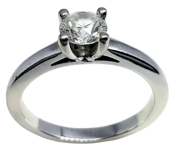 Solitario de oro blanco y diamante 0,45cts