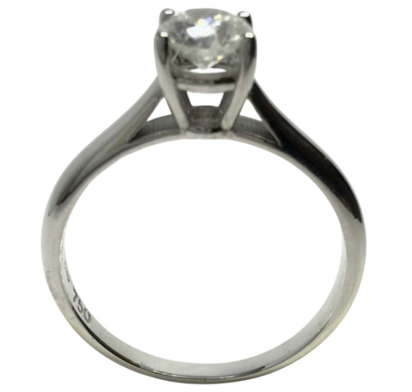 Solitario de oro blanco y diamante 0,50cts