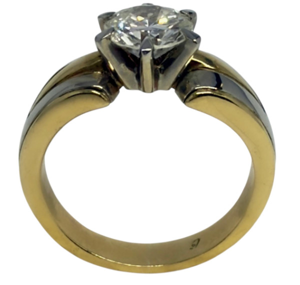 Solitario de oro blanco y oro amarillo con diamante 1,17cts